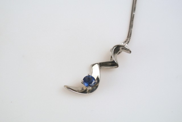 14k White Gold, Ceylon Sapphire