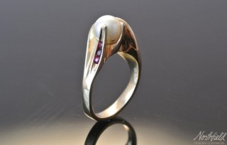 14k Gold and Pearl with Rubies